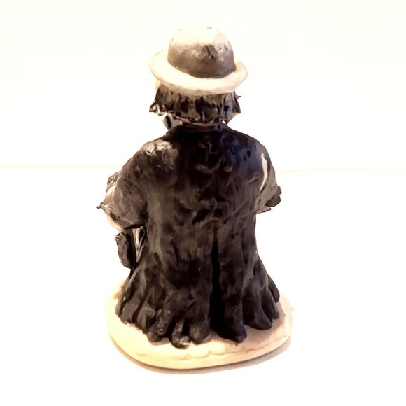 Vintage Emmett Kelly Limited Edition Ceramic Figurine Holding Child by Flambro - Picture 4 of 5